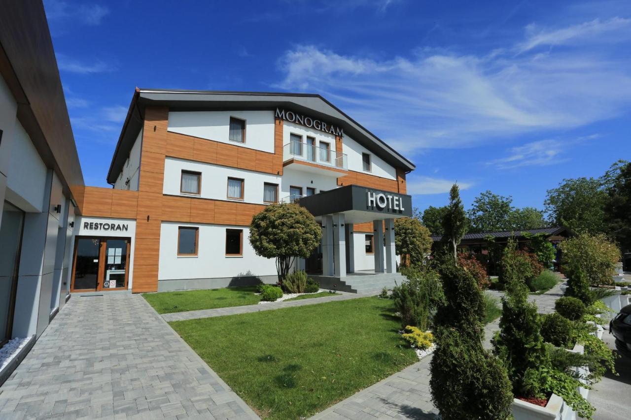 Mv Monogram Otel Indija Dış mekan fotoğraf