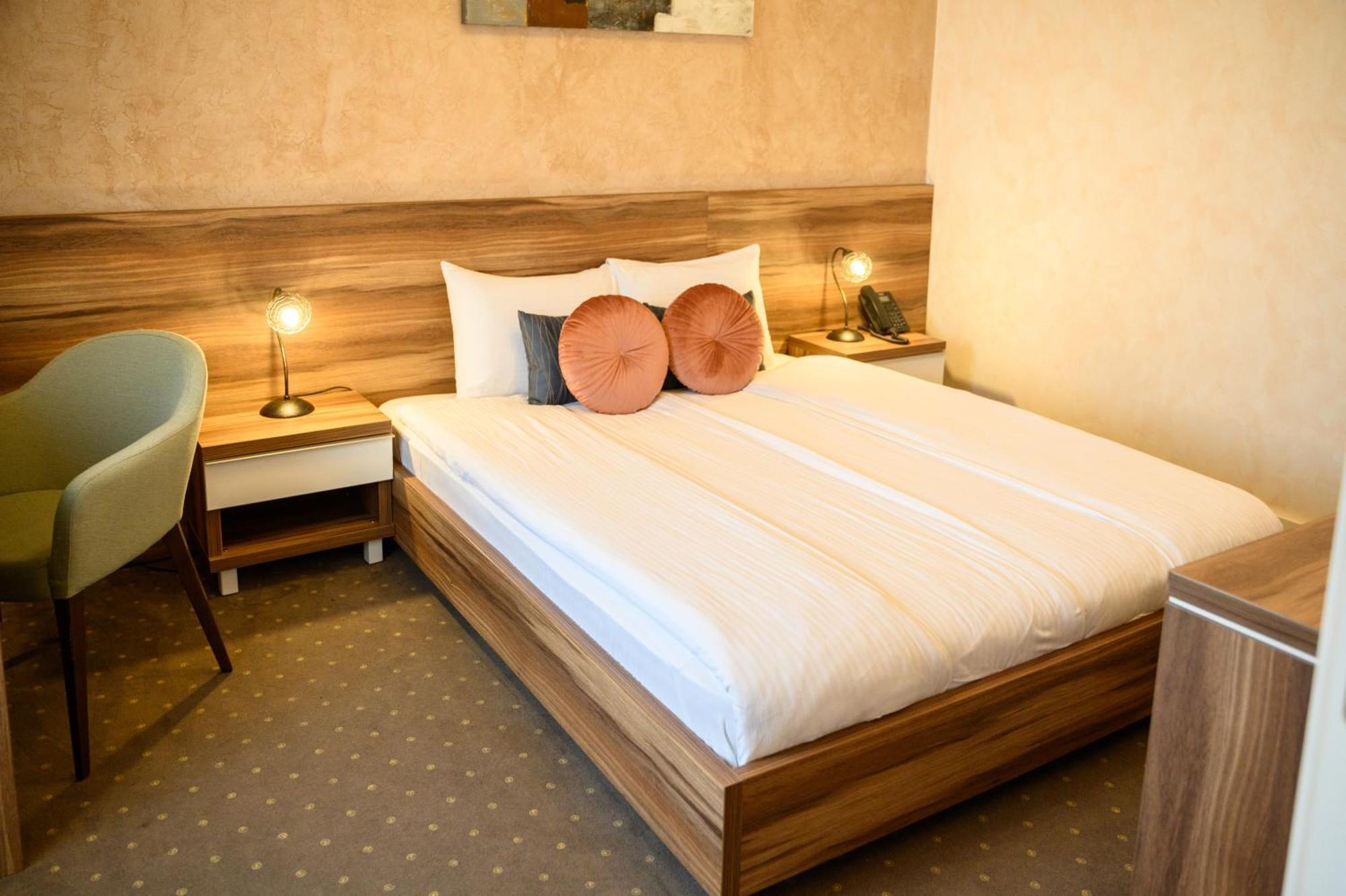 Mv Monogram Otel Indija Dış mekan fotoğraf